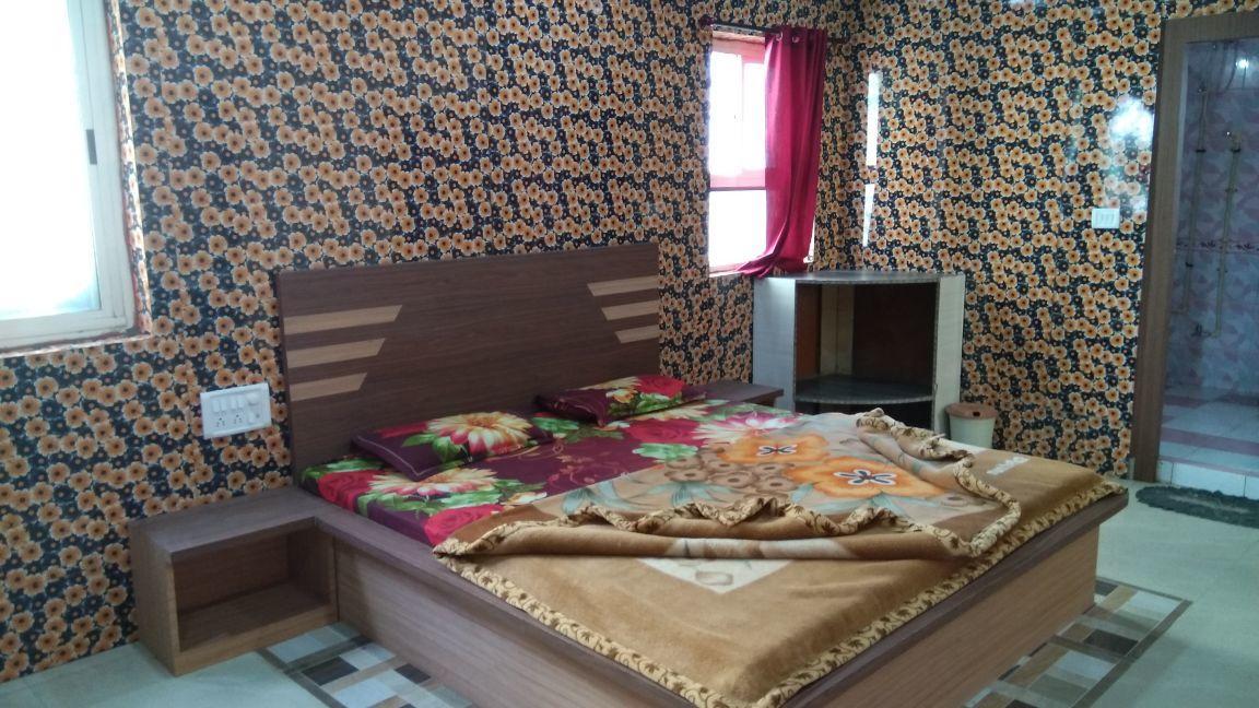 Hotel Parikalp Pachmarhī Kültér fotó